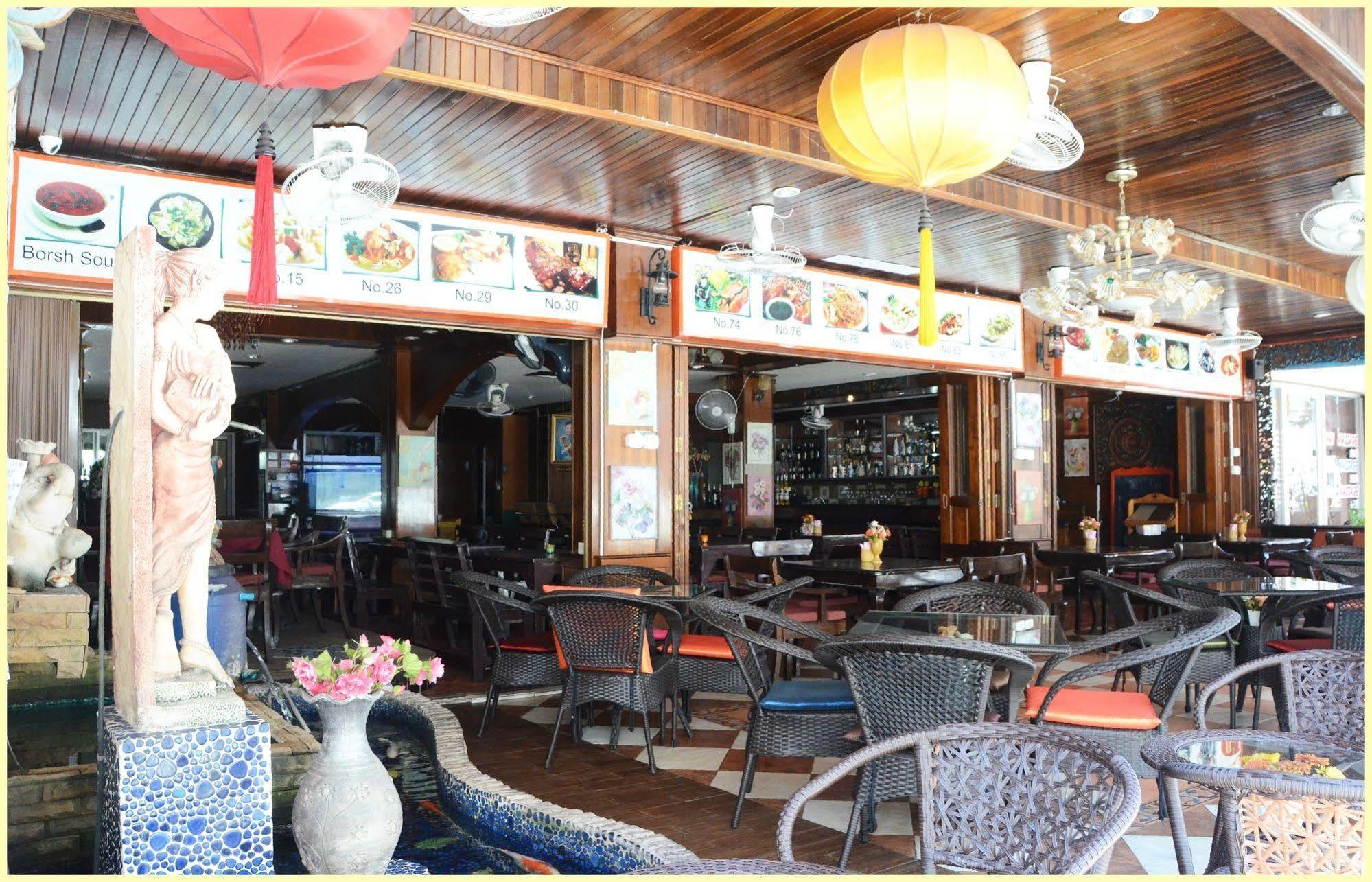 Gold Coast Inn Pattaya Kültér fotó